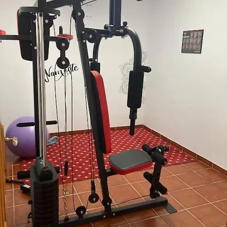 Acogedor Basement En Un Lugar Privilegiado * Кинтес