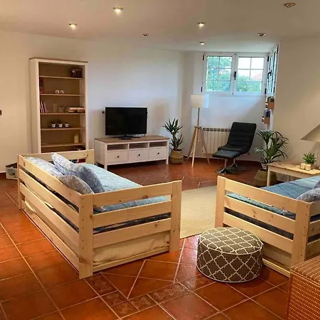 Acogedor Basement En Un Lugar Privilegiado Сasa de vacaciones Quintes